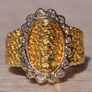 Vintage Two Tone Textured Buckle Ring with Natural Diamonds